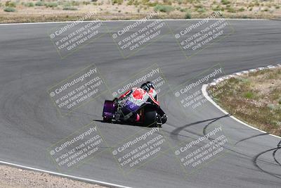 media/Apr-20-2025-AHRMA (Sun) [[393a79c373]]/Race/Group 9/Turn 4b/